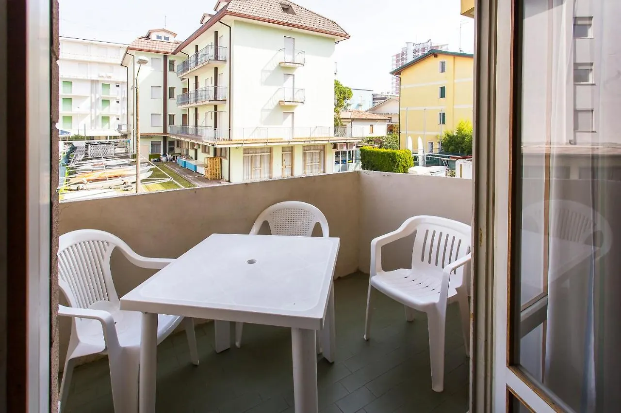 Benelux Daire Lido di Jesolo İtalya