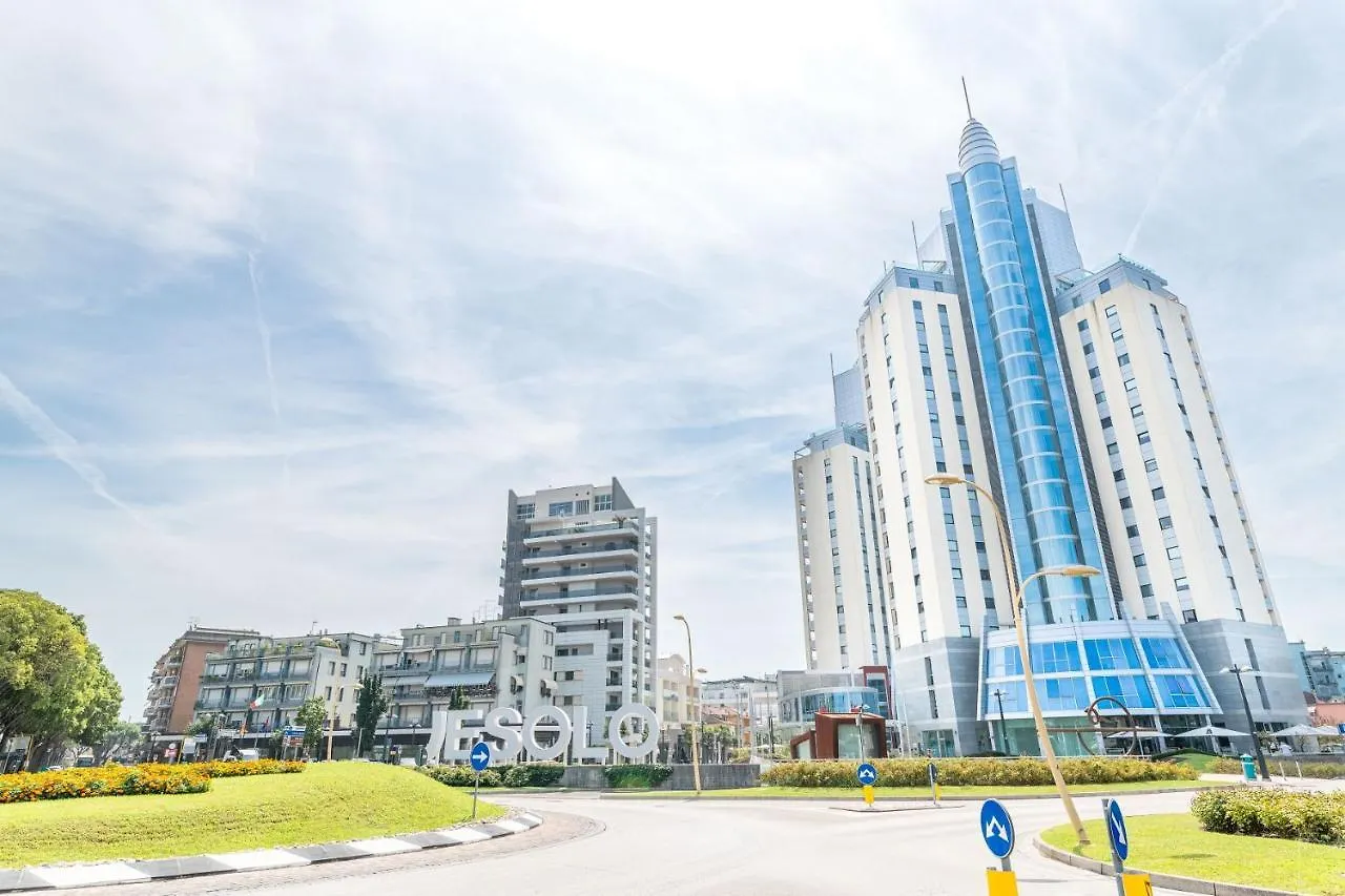 Benelux Daire Lido di Jesolo 0*,